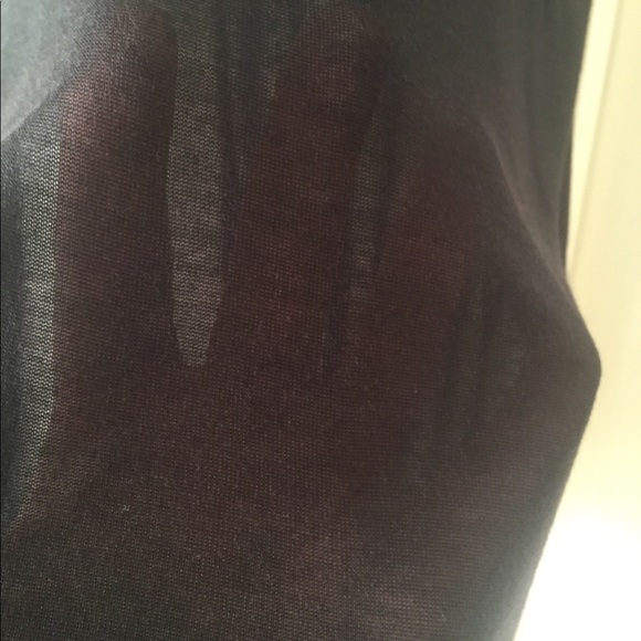 One Pocket Tank - Picture 3 of 5